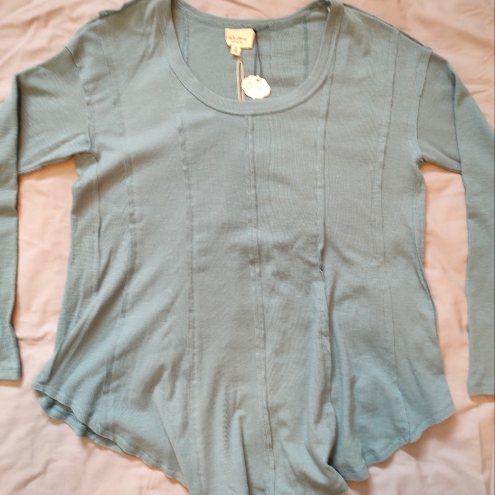 Vintage Outseam Scoop Neck Knit Top